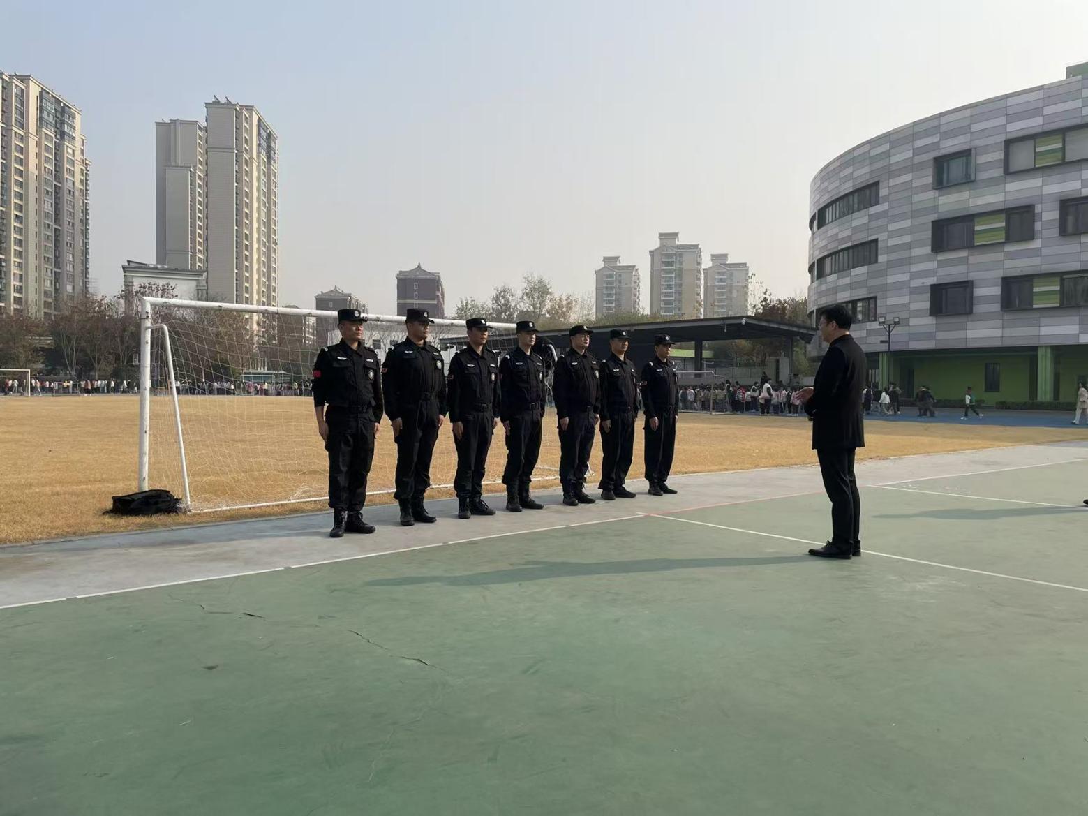 E:/25.12.10后 上傳網(wǎng)站留存/喜報！南京市保安服務有限公司建鄴分公司榮獲“校園最小應急單元技能競賽”一等獎/照片/7f4752ecec0a4eaf4162fae738cff144.jpg7f4752ecec0a4eaf4162fae738cff144